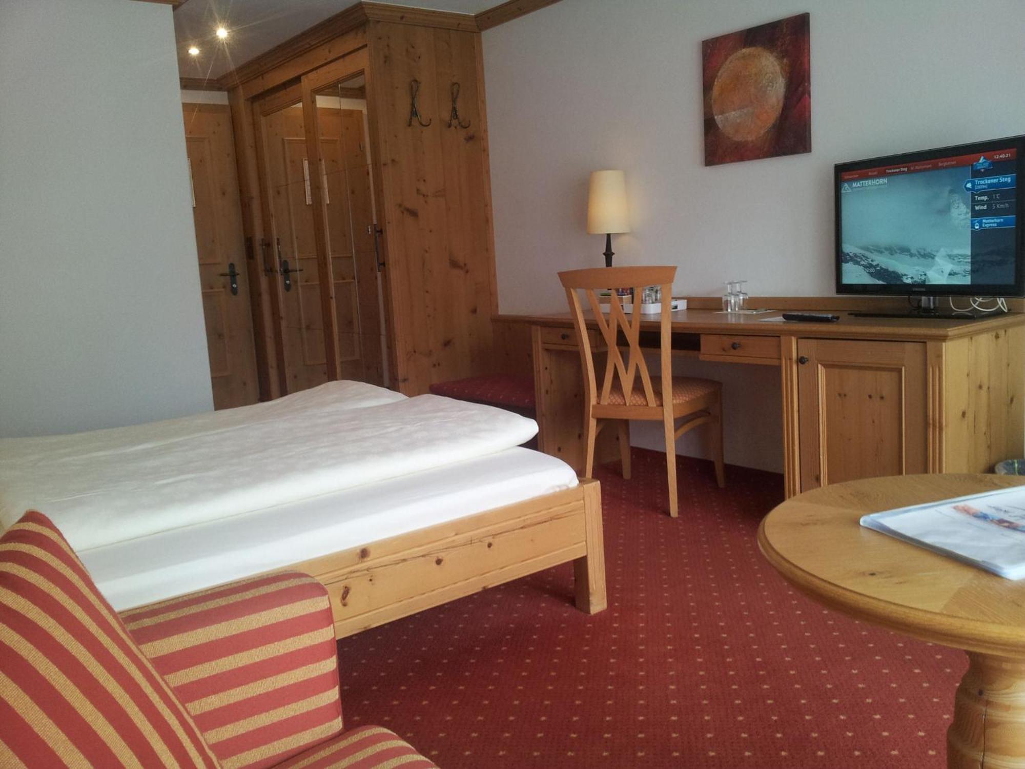 צרמט Hotel Dufour Chalet - Adults Only חדר תמונה