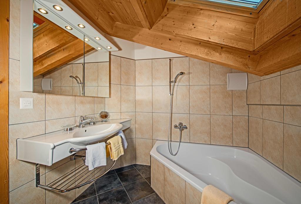 צרמט Hotel Dufour Chalet - Adults Only מראה חיצוני תמונה