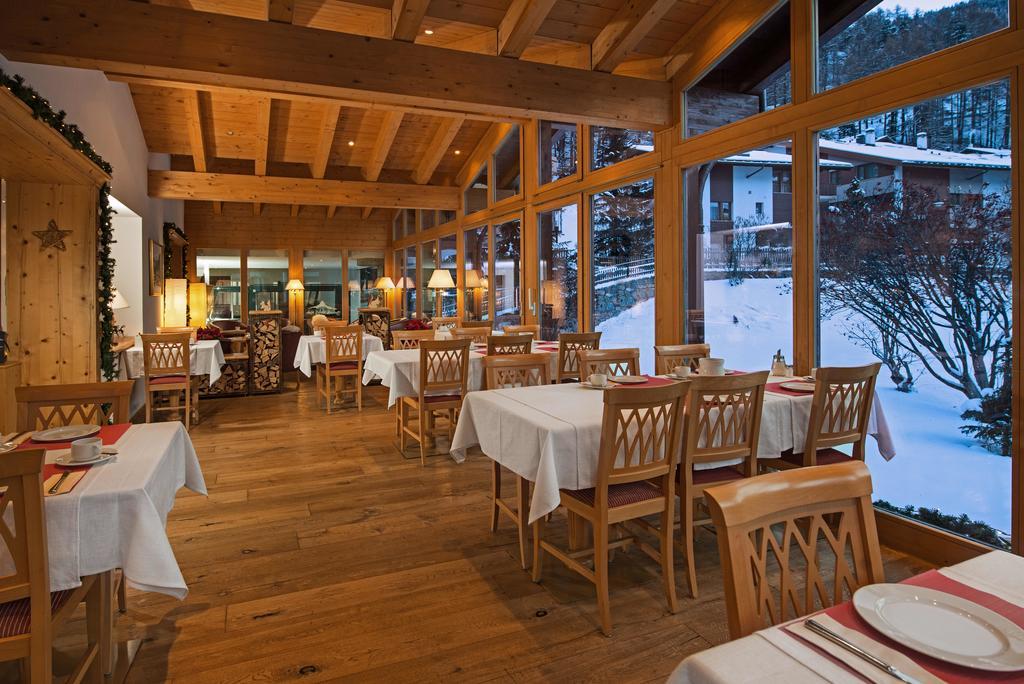 צרמט Hotel Dufour Chalet - Adults Only מראה חיצוני תמונה