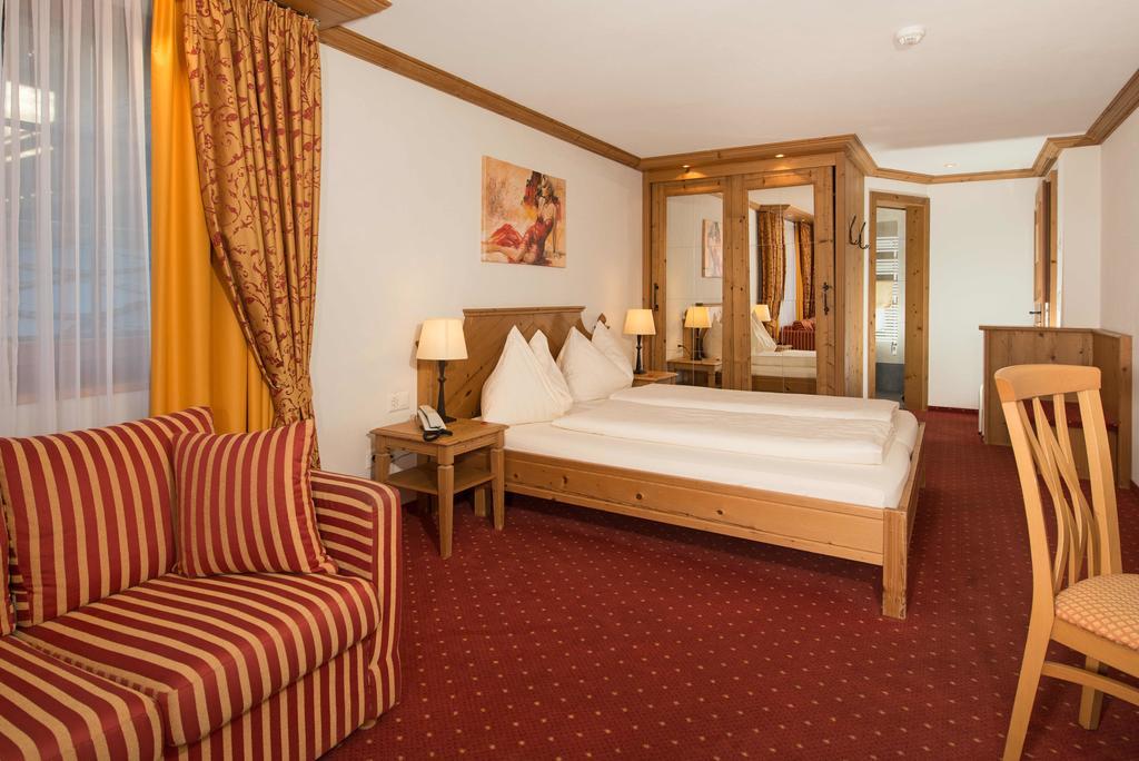 צרמט Hotel Dufour Chalet - Adults Only מראה חיצוני תמונה